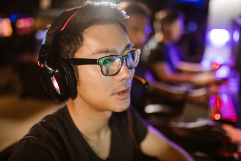 Qui compose l&rsquo;élite du gaming en ligne ?